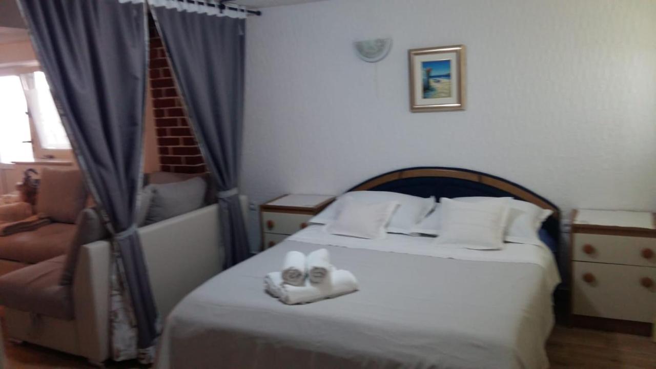 Apartmani Gojevic Βόντιτσε Εξωτερικό φωτογραφία