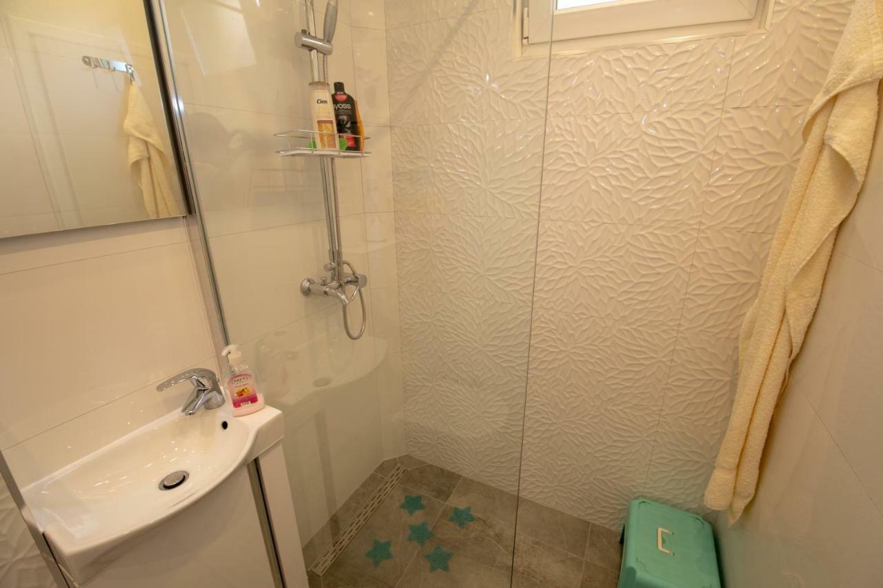 Apartmani Gojevic Βόντιτσε Εξωτερικό φωτογραφία