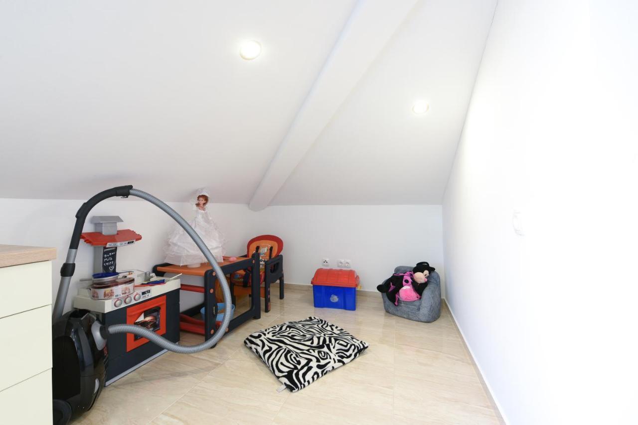Apartmani Gojevic Βόντιτσε Εξωτερικό φωτογραφία